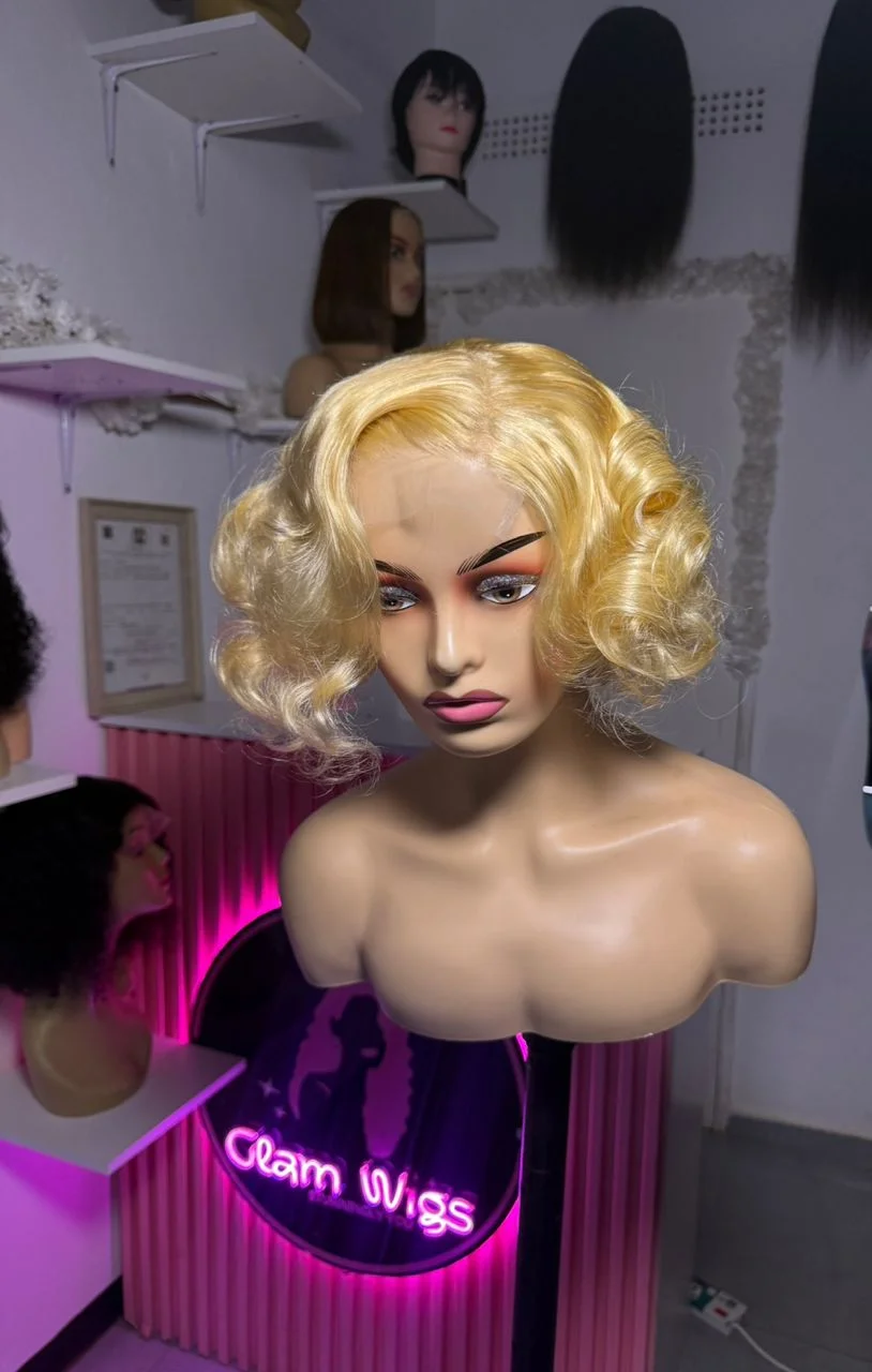 Glueless 5x5 blonde loose wave 10 inch